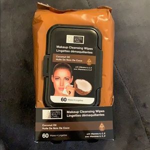 Makeup Cleansing Wipes